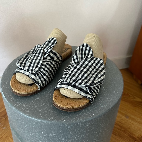 Sam Edelman Shoes - Sam Edelman Black and White Checkered Sandals